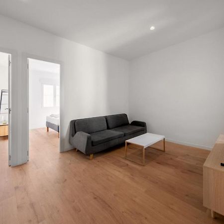 2 Bedrooms 1 Bathroom Furnished - Delicias - Bright - Mintystay Madrid Exteriör bild