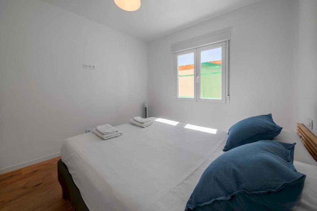 2 Bedrooms 1 Bathroom Furnished - Delicias - Bright - Mintystay Madrid Exteriör bild